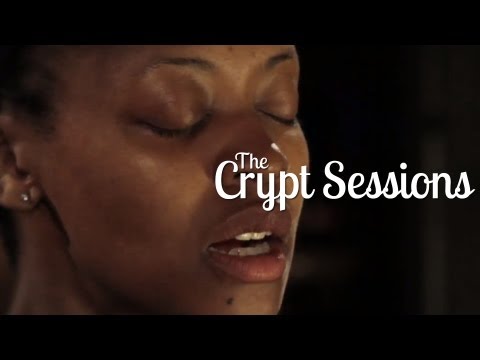 Betty Steeles - Single Ladies // The Crypt Sessions