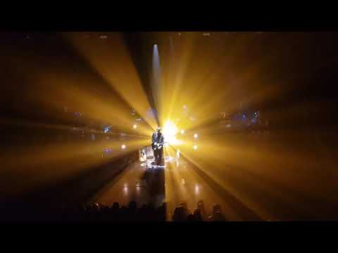 소란했던 시절에-빌리어코스티