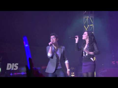 Joe Jonas & Demi Lovato perform "This is Me" live at Epcot in Walt Disney World