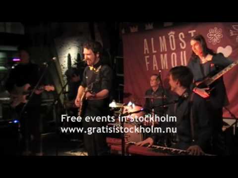 One Man Freac Show - Land of Lookaways, Live at Lilla Hotellbaren, Stockholm, 4(4)