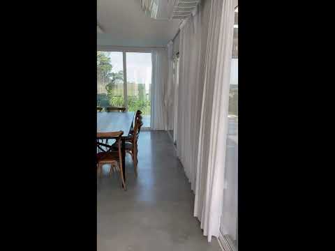 Video de YouTube - Casa en Alquiler de 5 dormitorios con  Piscina en Punta Ballena, Maldonado