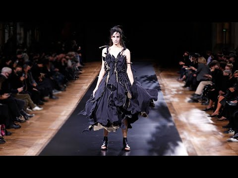 Yohji Yamamoto | Spring/Summer 2021 | Paris Fashion Week