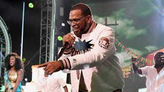 Uncle Luke wins 'I Am Hip Hop' award & performs at BET Hip Hop Awards 2017 171006