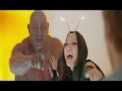 Mantis rebela el secreto de Peter | Guardianes de la Galaxia 2 (LATINO)