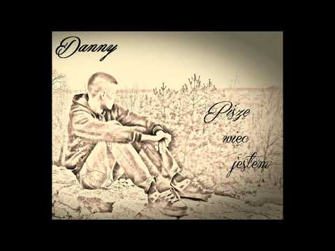 03. Danny ft. Ela Borzykowska - Długa droga "Piszę, więc jestem"