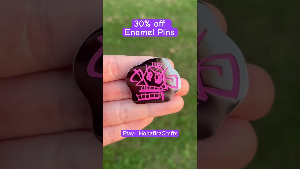 30% off enamel pins on my Etsy #jinx #arcane # leagueoflegends #enamelpins