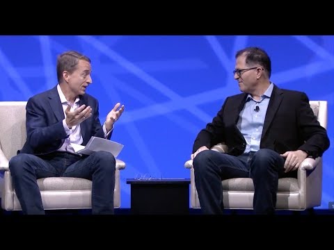 Pat Gelsinger and Michael Dell on stage at VMworld 2017