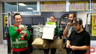 When a huge video game store closes, this is what happens...