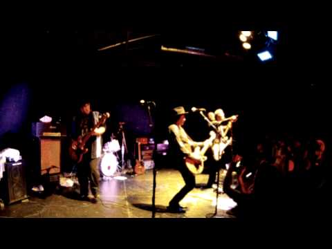 True Believers - Nobody's Home / Foggy Notion live at the Warehouse,Houston, TX May 25, 2013