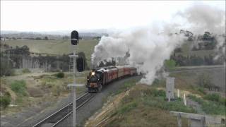 D3639 School Holiday Flyer | Parwan Curves 2011