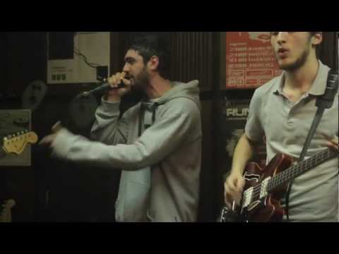 The John & Chovekot od Hrom - 24/7 (Live @ Kanal 103)