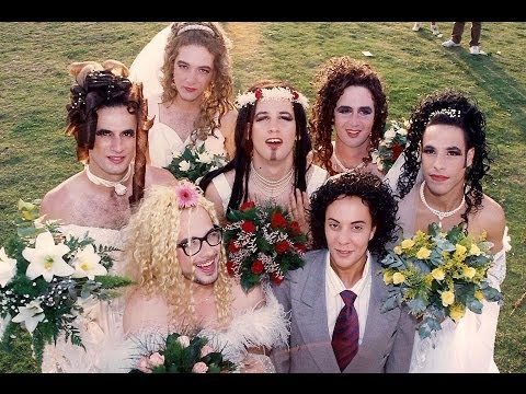 Video thumbnail for Yesh Li Ha’vera - יש לי חברה