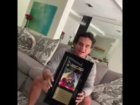 Silvestre Dangond - "Vivir Bailando" (w/ Maluma) Award Unboxing - El Premio ASCAP 2020