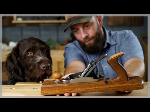100 Year Old Junk Hand Plane Turned Into Beautiful Woodworking Tool!