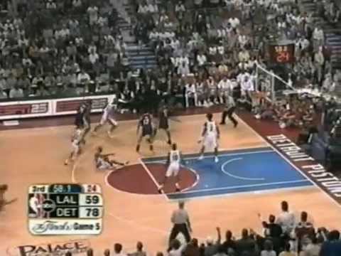 Ben Wallace (18pts/22rebs/10offrebs) vs. Lakers (Game 5, 2004 Finals)