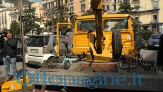 incivili-della-sosta-a-salerno-arrivano-le-ganasce