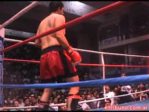 NICOLAS ARIAS boxing