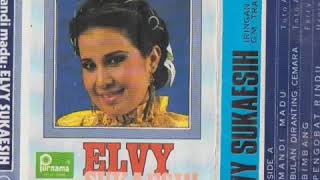 Download lagu Cinta dalam derita - Elvy Sukaesih mp3 Download lagu Cinta dalam derita - Elvy Sukaesih mp3