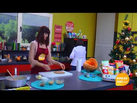 Report Tv -Rreze Dielli, "Te gatuajme me Zonjen Tefta" 21 dhjetor 2017 Pjesa 2