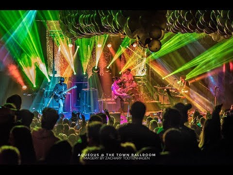 Aqueous - Warren in the Window - Clint Eastwood (Gorillaz) - NYE Celebration - Buffalo, NY 12/31/17