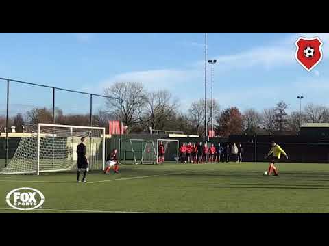 VOETBALVROUWEN ZONDAG 11 Roda ‘46 - SHUENN scoort een penalty!