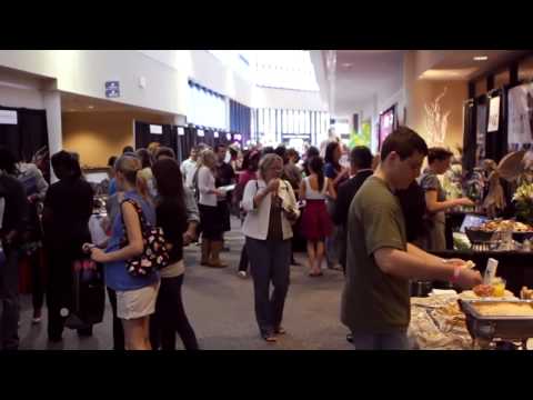 PREMIER WEDDING EXPO - Take a tour of a bridal show!