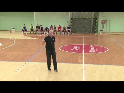 Arik Shivek - Igra na poziciji spodnjega centra