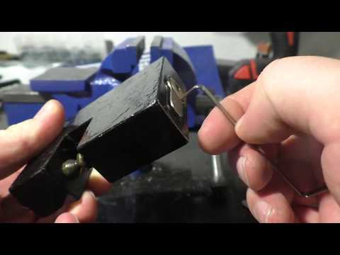 Pancerna, trudna do "spikowania"  kłódka NoName kontra Wytrych - Plus prośba od widza o pomoc.