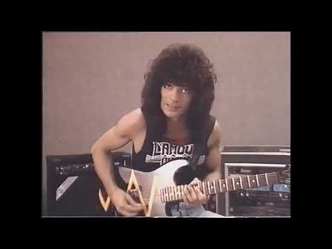 Steve Lynch - The Two-Handed Guitarist (Enhanced Video)
