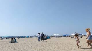 Huntington Beach with Chris Isaak, &quot;Return to Me&quot;