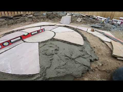 How To Lay A Sandstone Circle