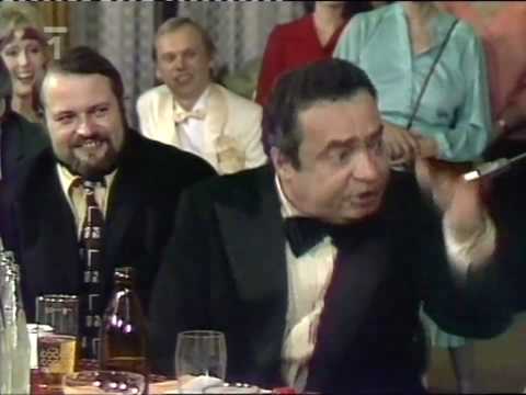 Vladimír Menšík - Anekdota o skleróze [HD, HQ]