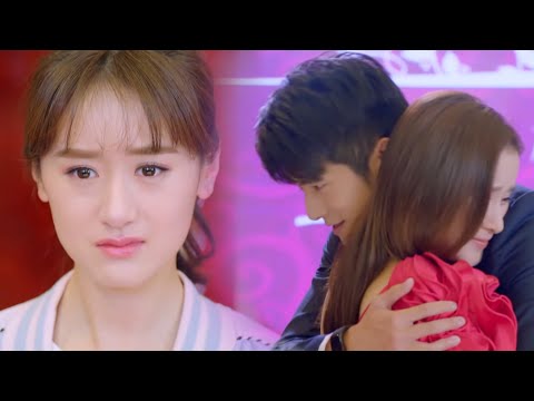 Vedendo il marito con l’amante, lei scelse un altro CEO, lui si pentì