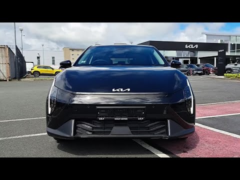 Kia EV4 Hatchback Earth 3 Long Range - Image 2
