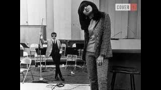 Ronnie Spector - She Talks To Rainbows