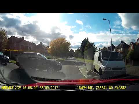 Cramm Cam - Poking Her Nose Out - Batchwood Drive, St. Albans