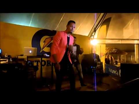 the romy - ella me ve live ( latino americando )