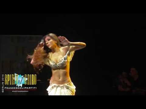 Eva Mandisa - "Al eih bisalouni" live with "Mazzikatea band" 2016