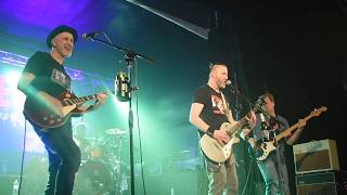 Video RED NOSE: Nechte mě bejt