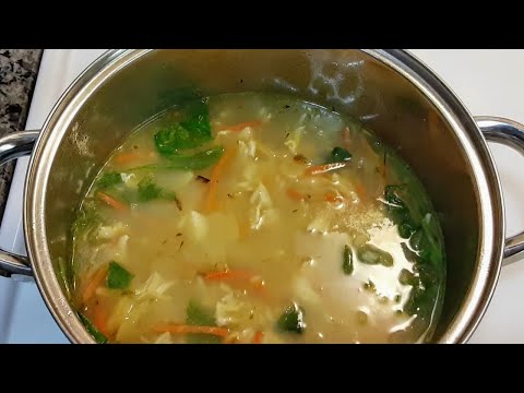 Paula Deen's Lemon Chicken and Rice Soup