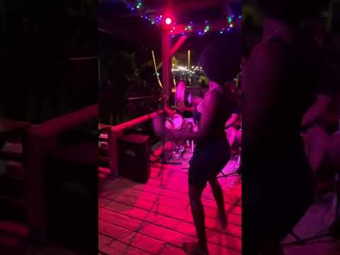 Little Corn Island: Epic Garifuna Wagna Dance at Tranquilo Cafe!