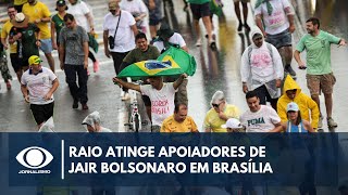 Raio atinge grupo que esperava por protesto a favor de Bolsonaro no DF