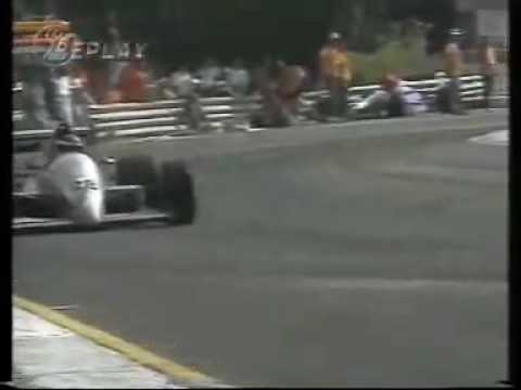 1990 F3000 Enna Pergusa Phil  Andrews crash ( SuperStar Girls www.OrigoStar.com )