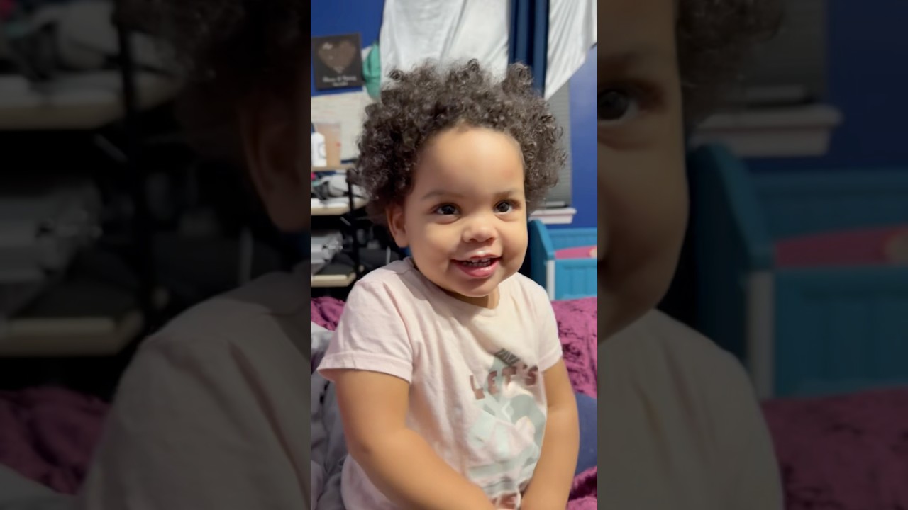 Pure Joy! 1-Year-Old’s Adorable Laugh and Smile Seeing Daddy ❤️🥰