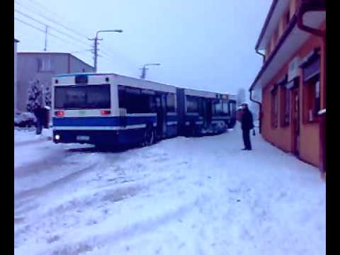 Zima Gościcino- Autobus koło ABC