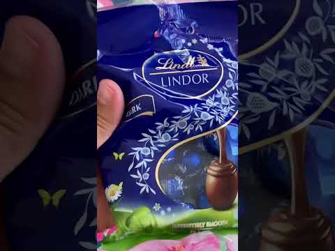ASMR 🍫Lindt Lindor Dark Chocolate 🍫 #asmr #chocolateeggs #shortvideo #youtubeshorts