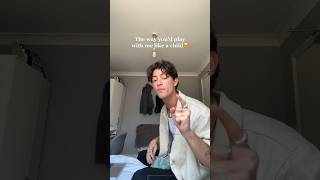 Download lagu Young and Beautiful - Lana Del Rey mp3 Download lagu Young and Beautiful - Lana Del Rey mp3