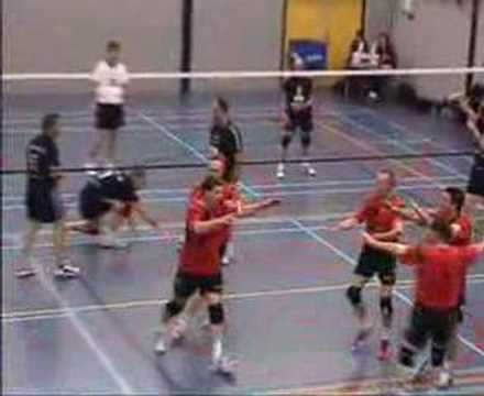 VC Houten Heren 2 volleybalwedstrijd