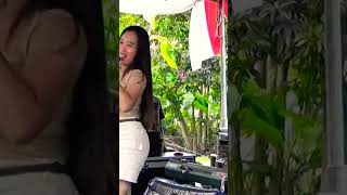 Download lagu Di BELAKANG PANGGUNG'ADA APA DENGAN MEREKA🤣' https://youtu.be/zfWLzx2JlIw?si=Fx-MAbSyZuylPLSx#fyp mp3