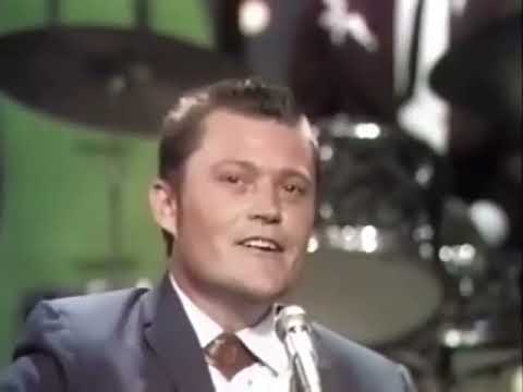 Stonewall Jackson - I wash my hands in muddy Waters